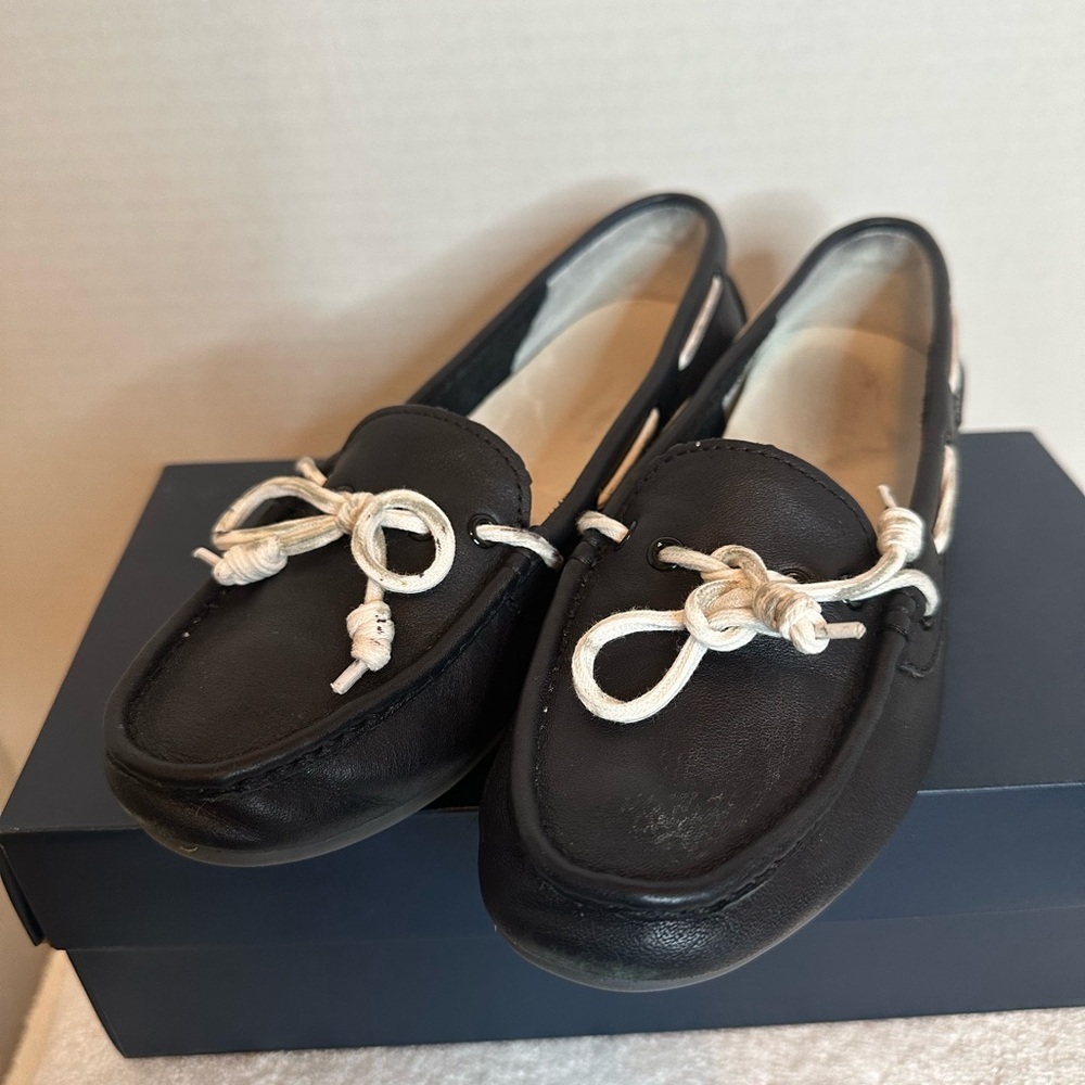 Cole Haan Black Leather Driving Loafers with Ivory Rope Ties size 5.5B, preloved